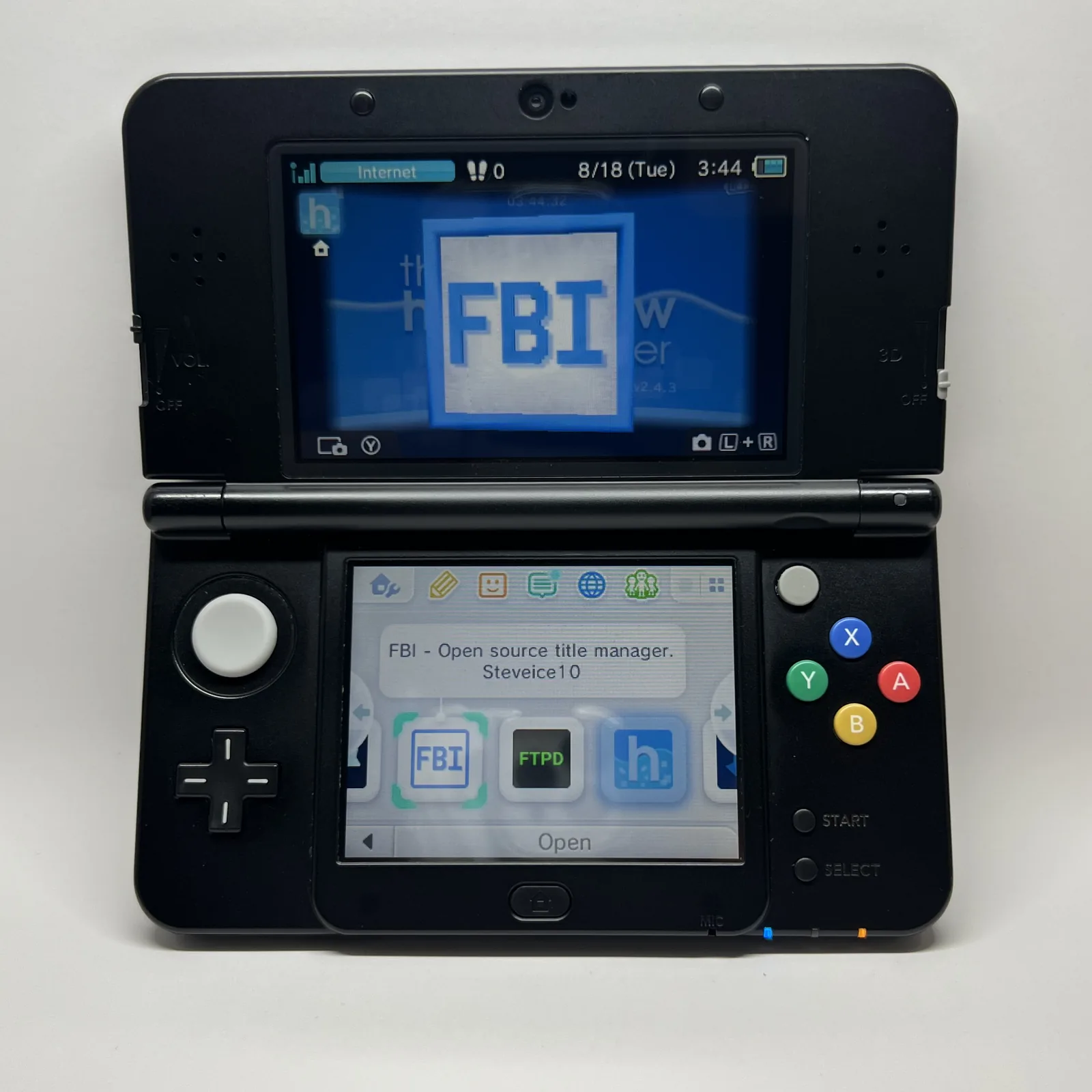 Nintendo 3DS Limited Edition 2016 Black Friday Edition with Stylus and Charger photo 5